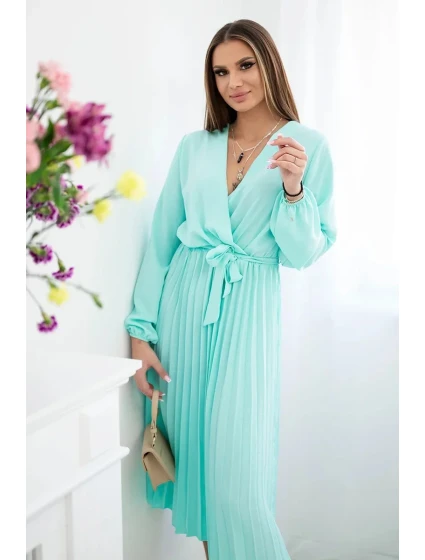 Šaty se lemem světle mátová model 20892529 - K-Fashion Šaty se lemem světle mátová model 20892529 - K-Fashion