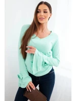 Dámská pruhovaná blůza s výstřihem do V a volánky na rukávech mátová