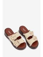 Dámské pantofle na platformě se zlatými sponami světle béžové Renelisse