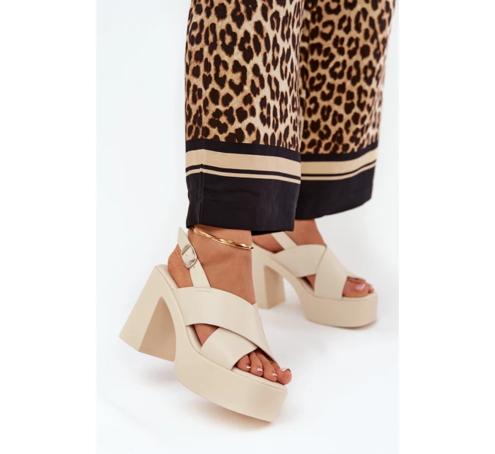 Dámské Sandály Na Podpatku A Platformě Z Eko Kůže Světle Béžové model 21688907 - Boto