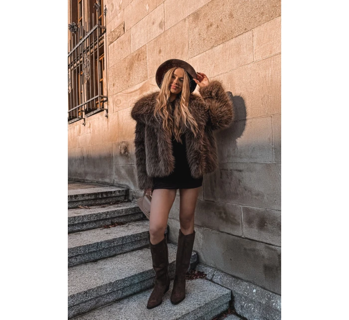 Dámské kotníkové kovbojky na podpatku Esmira z eko‑zamszu – hnědé Dámské kotníkové kovbojky na podpatku Esmira z eko‑zamszu – hnědé