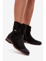 Dámské kotníkové boty na nízkém podpatku s mačkáním vyhřívané černé Gracia Dámské kotníkové boty na nízkém podpatku s mačkáním vyhřívané černé Gracia
