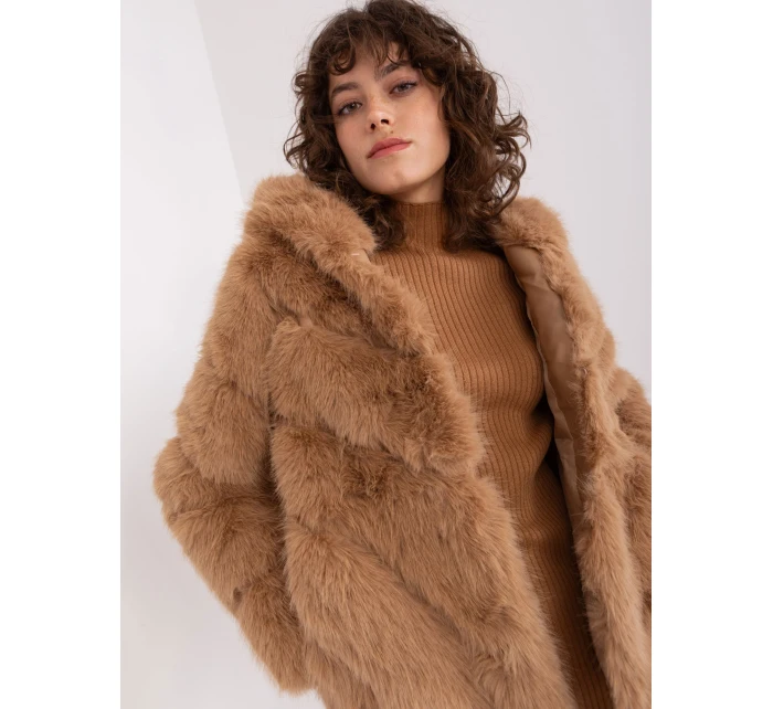 AT KR 2386 bunda.00P velbloud