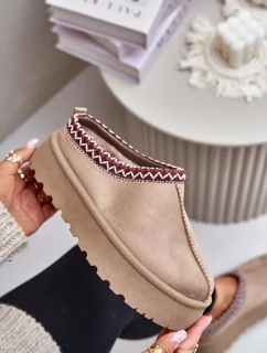 Nízké dámské sněhule s výšivkou na platformě světle béžové Narirya