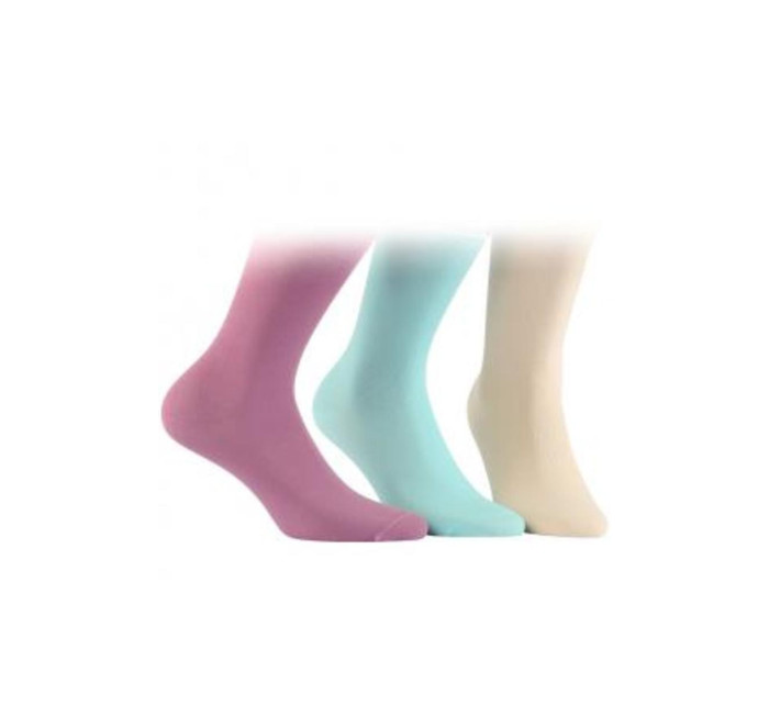 Hladké dámské ponožky z tenké bavlny