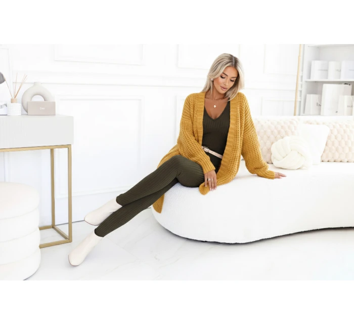 619-2 Pohodlný a elegantní dámský žebrovaný overal s výstřihem - khaki barva