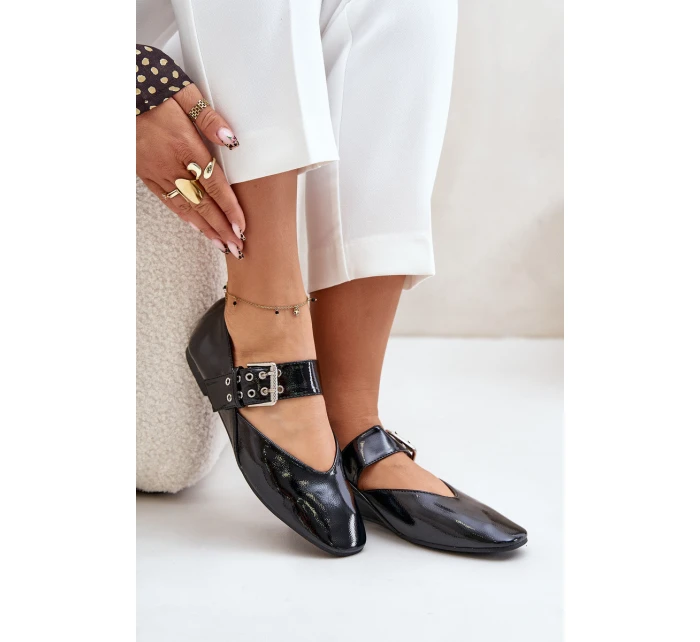 Lakované Baletky S Páskem Černé model 21670980 - Boto Lakované Baletky S Páskem Černé model 21670980 - Boto