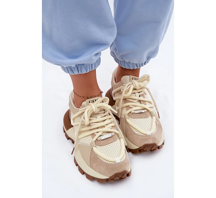 Kožené semišové dámské tenisky model 22095140 Béžové - Goe