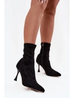 Dámské kotníkové boty na jehlovém podpatku D&A – černé Dámské kotníkové boty na jehlovém podpatku D&A – černé