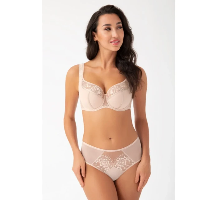 BRAZYLIANY model 18496455 - Gorsenia BRAZYLIANY model 18496455 - Gorsenia