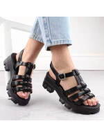 Gumové sandály s W model 20183821 - Zaxy