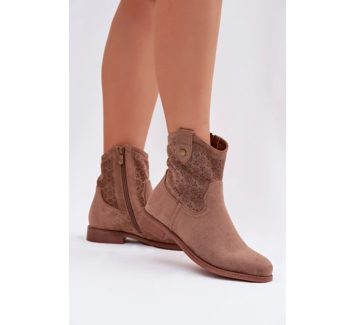 Dámské kotníkové boty na nízkém podpatku s krajkovým vzorem model 22007421 Hnědé - S.Barski Dámské kotníkové boty na nízkém podpatku s krajkovým vzorem model 22007421 Hnědé - S.Barski