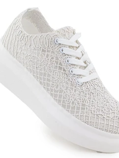 Dámské boty na platformě šněrovací bílé model 22098381 - VINCEZA