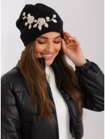 Čepice AT CZ 2329 1.85 černá a béžová Čepice AT CZ 2329 1.85 černá a béžová