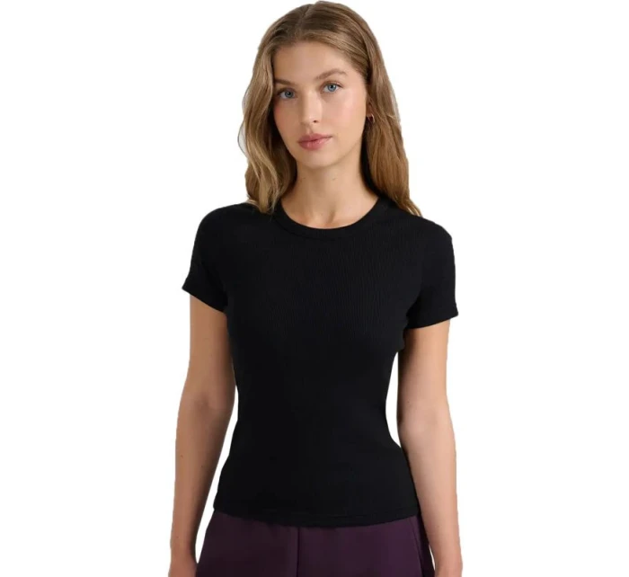 Dámské tričko 4F F2337 tmavě černé 4FWAW25TTSHF2337 20S Dámské tričko 4F F2337 tmavě černé 4FWAW25TTSHF2337 20S