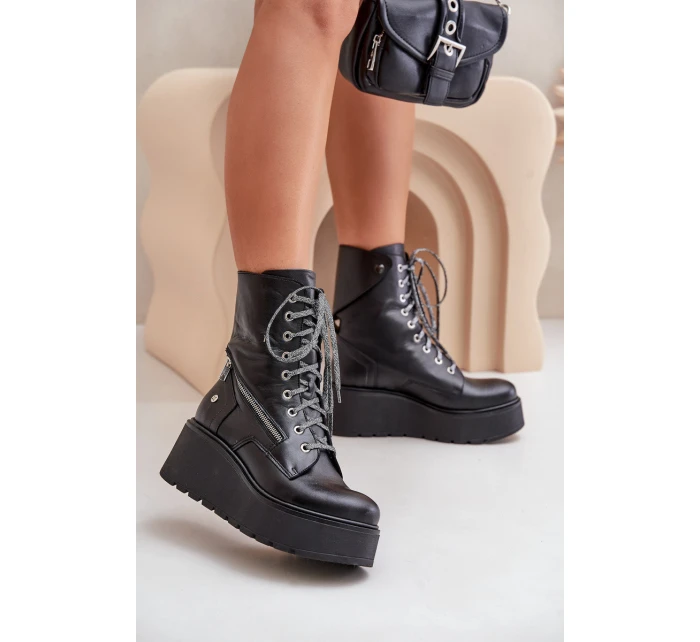 Kožené Botky Worker Na Platformě A Klínu model 21678220 Černé - Maciejka