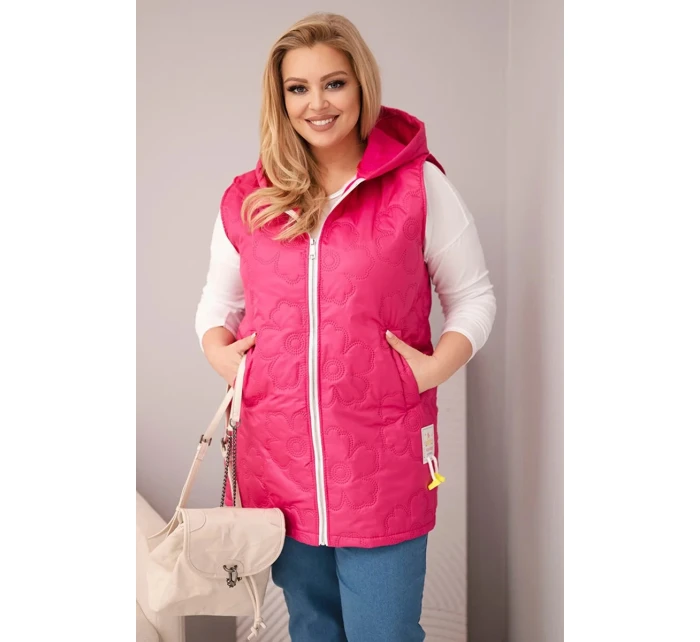 Dámská vesta Plus Size s kapucí a květinovým prošíváním fuchsie