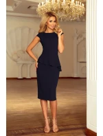 Elegantní tmavě modré dámské midi šaty s volánkem model 6211541 Elegantní tmavě modré dámské midi šaty s volánkem model 6211541