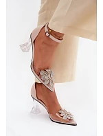 Lodičky na podpatku s lesklým zdobením model 22126165 Béžové - VINCEZA