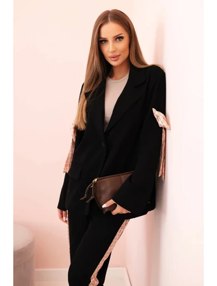 Dámský komplet s viskózou – sako s klopami a kalhoty s model 21232429 černý - K-Fashion