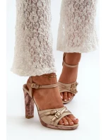 Dámské kožené sandály na podpatku Maciejka 06564-22 béžovo-zlaté