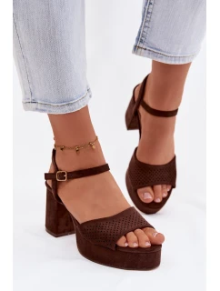 Dámské sandály na podpatku z eko semiše čokoládové Iserelle