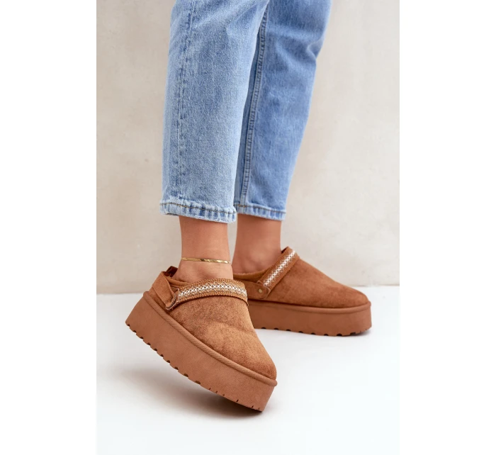 Sněhule S Dekorativním Vyšíváním Camel Selithria