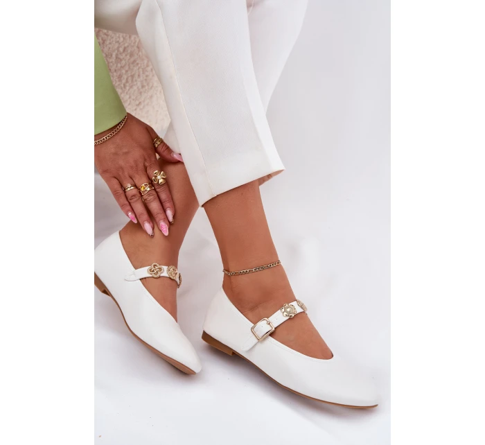 Dámské Baletky S Páskem A Zlatými Bílé model 21699403 - Boto