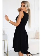 575-1 Jedinečné šaty s delšími zády - ČERNÉ 575-1 Jedinečné šaty s delšími zády - ČERNÉ