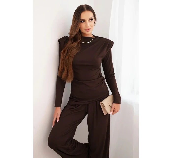 Dámský bavlněný komplet s halenkou a kalhotami s širokými nohavicemi hnědý