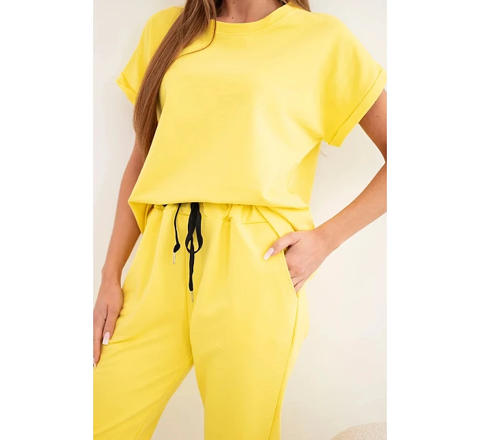 Bavlněný komplet halenka + kalhoty žlutý Bavlněný komplet halenka + kalhoty žlutý