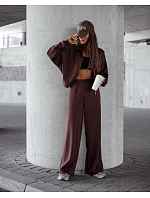Komplet damski spodnie i bluza ze stójką czekoladowy model 21470459 - Moon Komplet damski spodnie i bluza ze stójką czekoladowy model 21470459 - Moon
