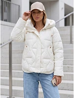Kurtka damska zimowa pikowana z kapturem ecru model 22350695 - FashionStreet Kurtka damska zimowa pikowana z kapturem ecru model 22350695 - FashionStreet