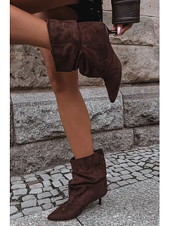 Dámské hnědé nazouvací kotníkové boty na podpatku Loralia