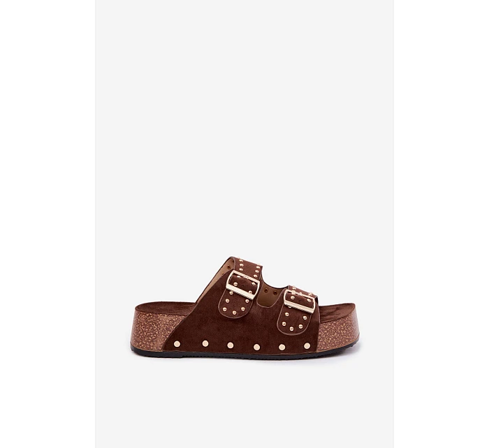 Dámské pantofle s přezkami a Čokoládové model 22095107 - Boto