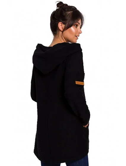 model 18002124 Svetr s vysokým límcem černý - BeWear model 18002124 Svetr s vysokým límcem černý - BeWear