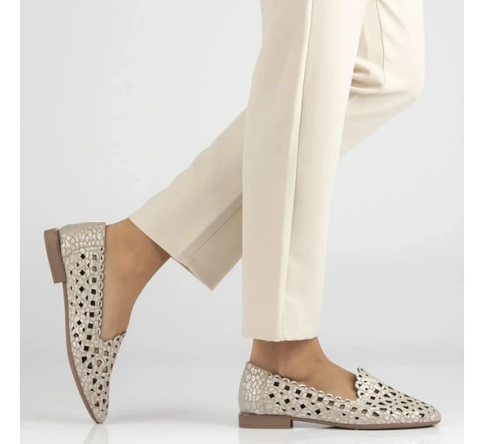 Dámské kožené ažurové polobotky béžové barvy Filippo model 22079006 Dámské kožené ažurové polobotky béžové barvy Filippo model 22079006