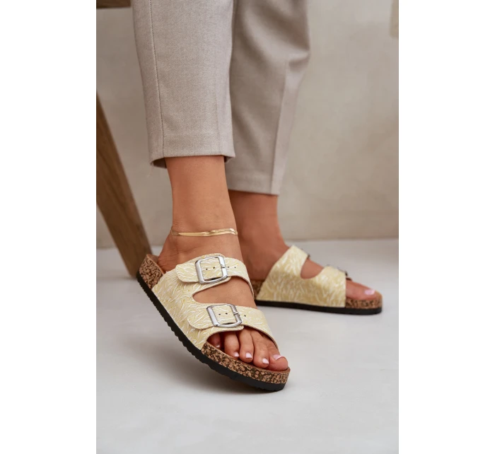 Materiálové pantofle na korkové podrážce s přezkami žluté Atera Materiálové pantofle na korkové podrážce s přezkami žluté Atera