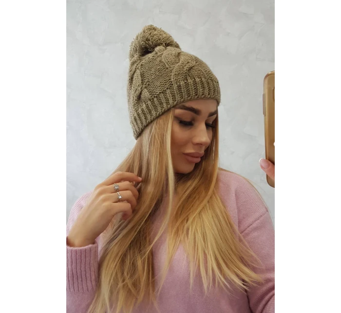 Fleecová čepice light khaki model 18750933 - K-Fashion Fleecová čepice light khaki model 18750933 - K-Fashion