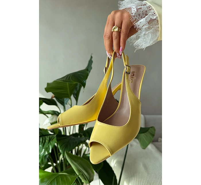 Ženské sandály na podpatku žluté model 22091987 - Boto