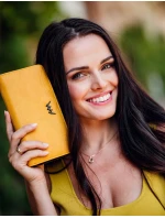 Peněženka model 21279464 Dark Yellow - Vuch