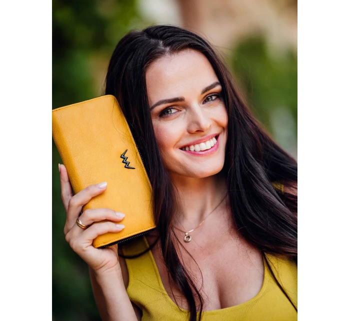 Peněženka model 21279464 Dark Yellow - Vuch