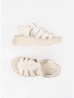 Pohodlné  sandály hnědé dámské platforma