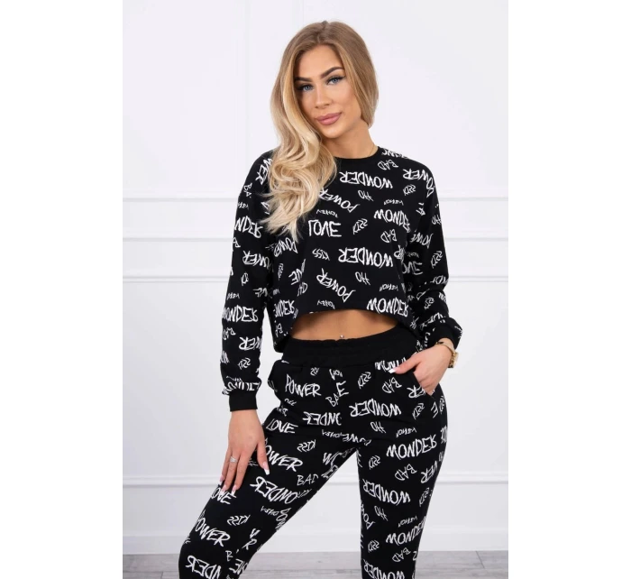 Sada s černými nápisy Sada s černými nápisy