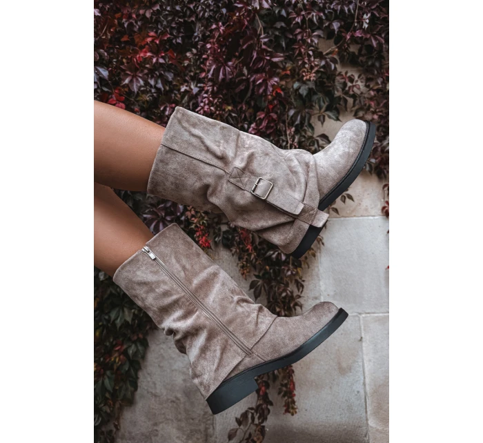 s  dílem do  s přezkou Khaki model 21715259 - Boto