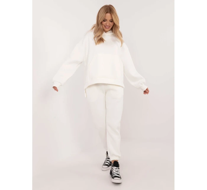 Sada EM KMPL 630 2.84 ecru Sada EM KMPL 630 2.84 ecru