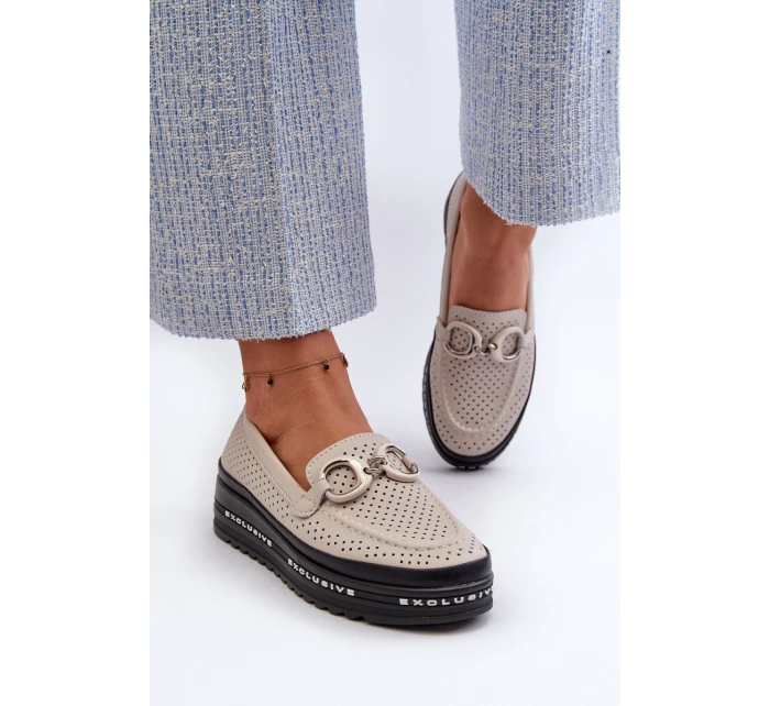 Dámské kožené mokasíny na platformě s ozdobou model 21660272 béžové - S.Barski