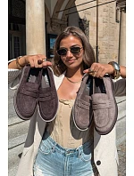Dámské mokasíny z semiše model 22348975 béžové - VINCEZA Dámské mokasíny z semiše model 22348975 béžové - VINCEZA