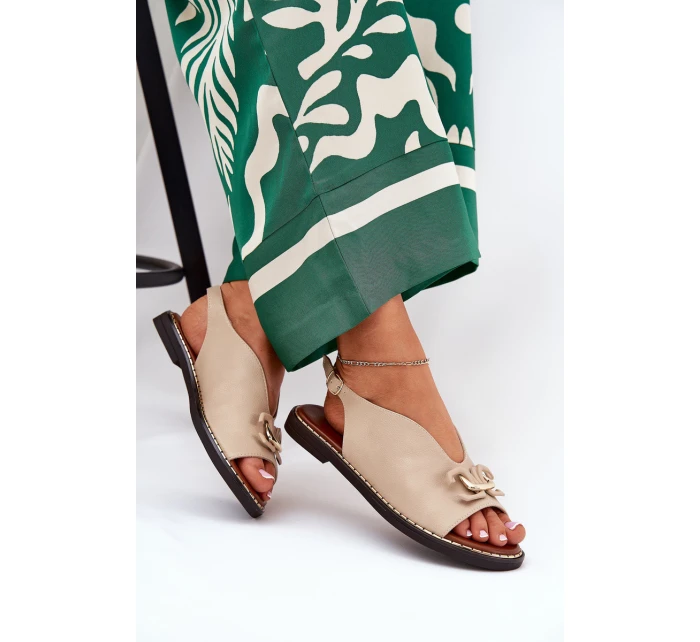 Sandály Na Ploché Podpatky S Dekorací Eko Kůže Béžové model 21685875 - Boto Sandály Na Ploché Podpatky S Dekorací Eko Kůže Béžové model 21685875 - Boto