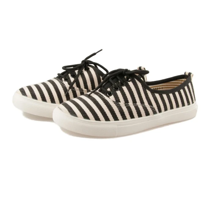 Černé pruhované dámské tenisky Černé pruhované dámské tenisky